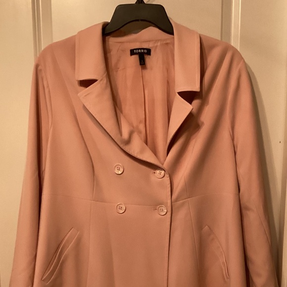 Torrid Blush Pink Twill A-Line Trench Coat β Size 3 (3X / 22-24) - Picture 1 of 6